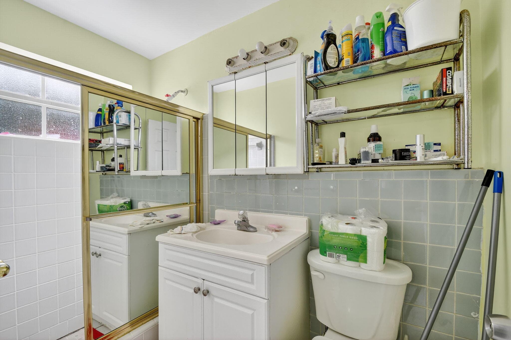 1007 Almeria Road, West Palm Beach, FL 33405 — photo 15 of 48