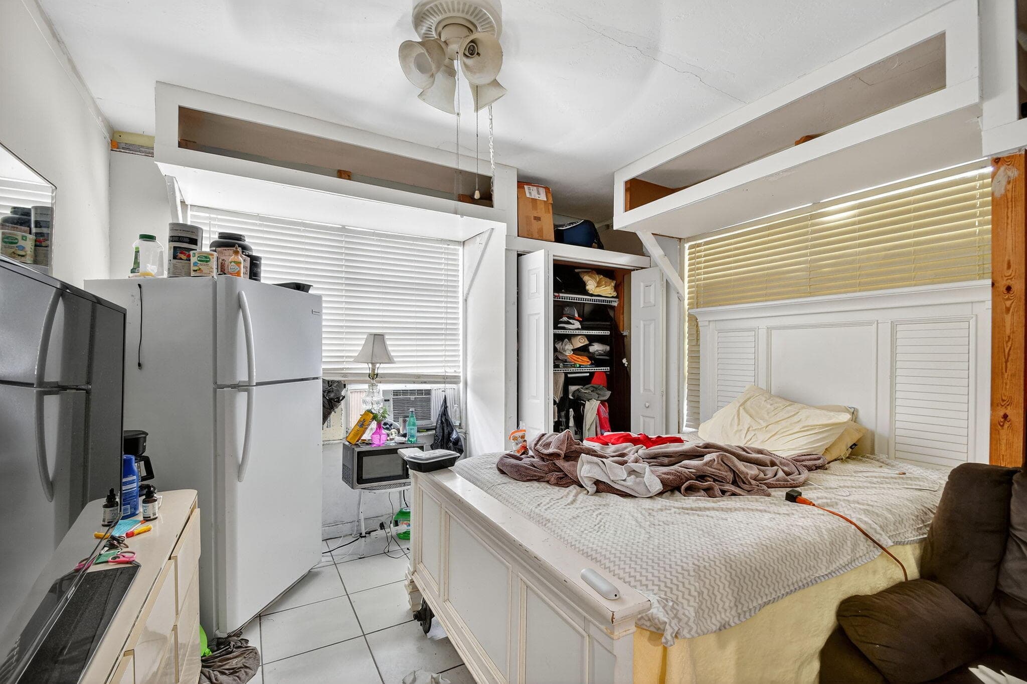 1007 Almeria Road, West Palm Beach, FL 33405 — photo 28 of 48