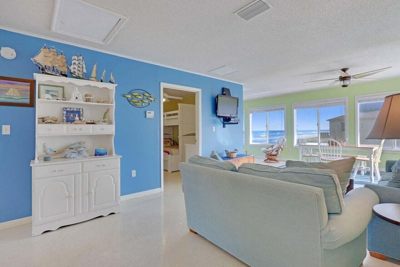 1501 NE Ocean Boulevard 2, Stuart, FL 34996 — photo 4 of 12