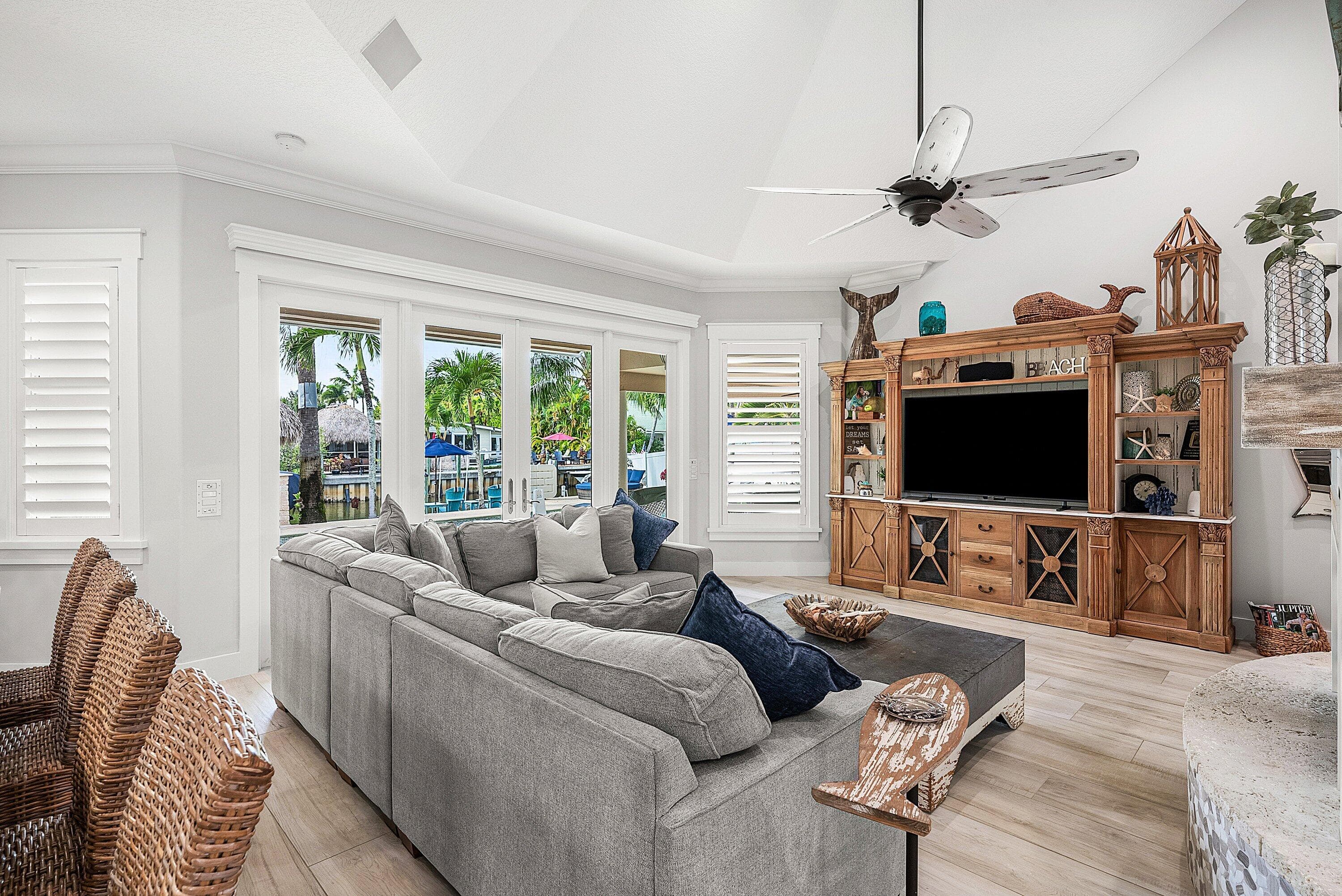 906 Dolphin Drive, Jupiter, FL 33458 — photo 15 of 69