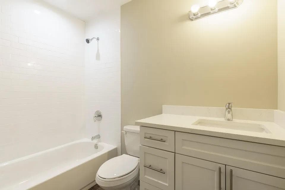 12036 Alternate A1a B4, Palm Beach Gardens, FL 33410 — photo 9 of 15