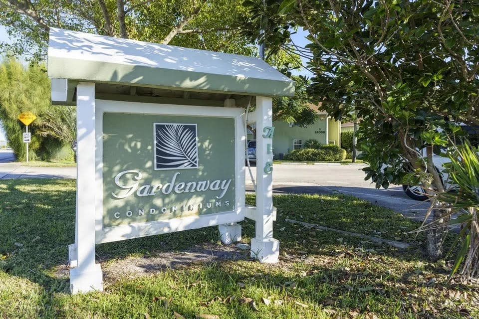12036 Alternate A1a B4, Palm Beach Gardens, FL 33410 — photo 2 of 15