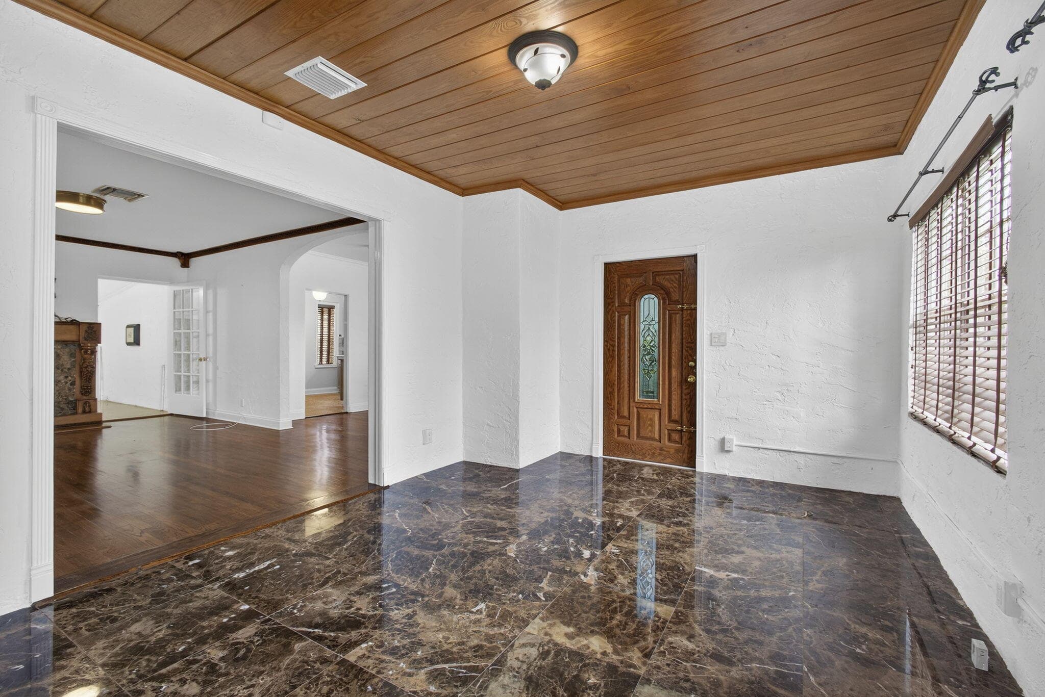 616 Upland Road, West Palm Beach, FL 33401 — photo 10 of 68