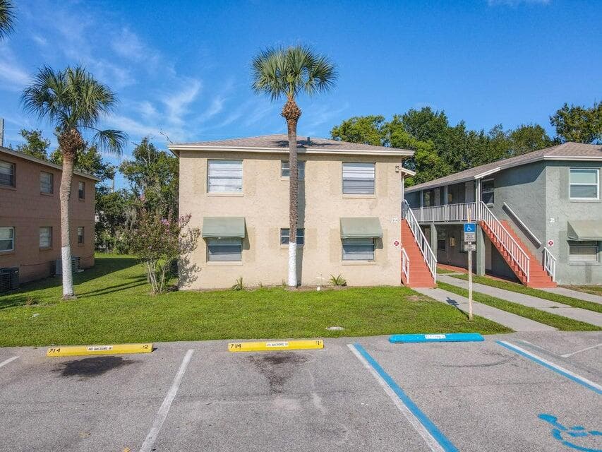 714 Michigan Court, St. Cloud, FL 34769 — photo 9 of 36