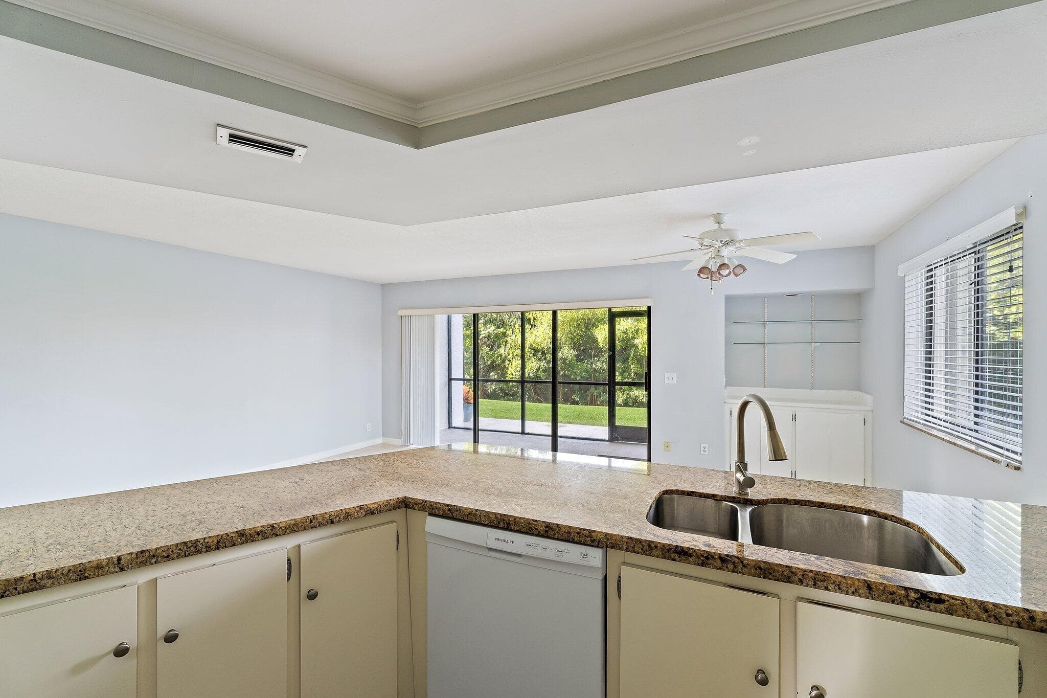 1605 S U.s. Highway 1 F 106, Jupiter, FL 33477 — photo 31 of 43