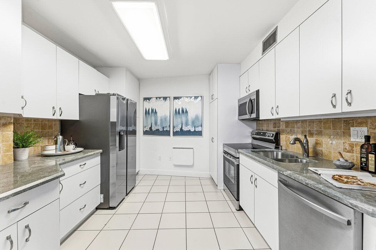 44 Cocoanut Row 120b, Palm Beach, FL 33480 — photo 12 of 42