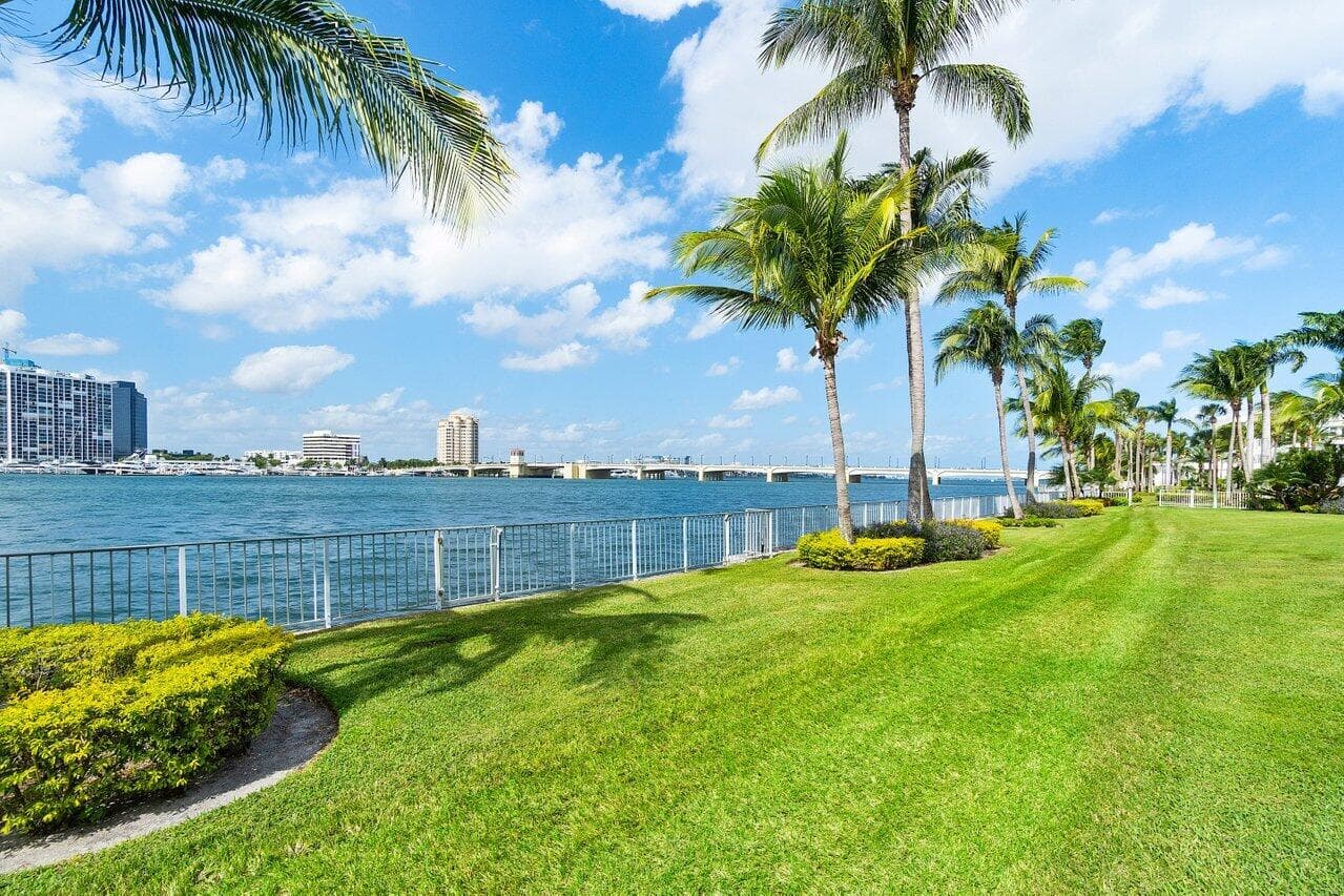 44 Cocoanut Row 120b, Palm Beach, FL 33480 — photo 30 of 42