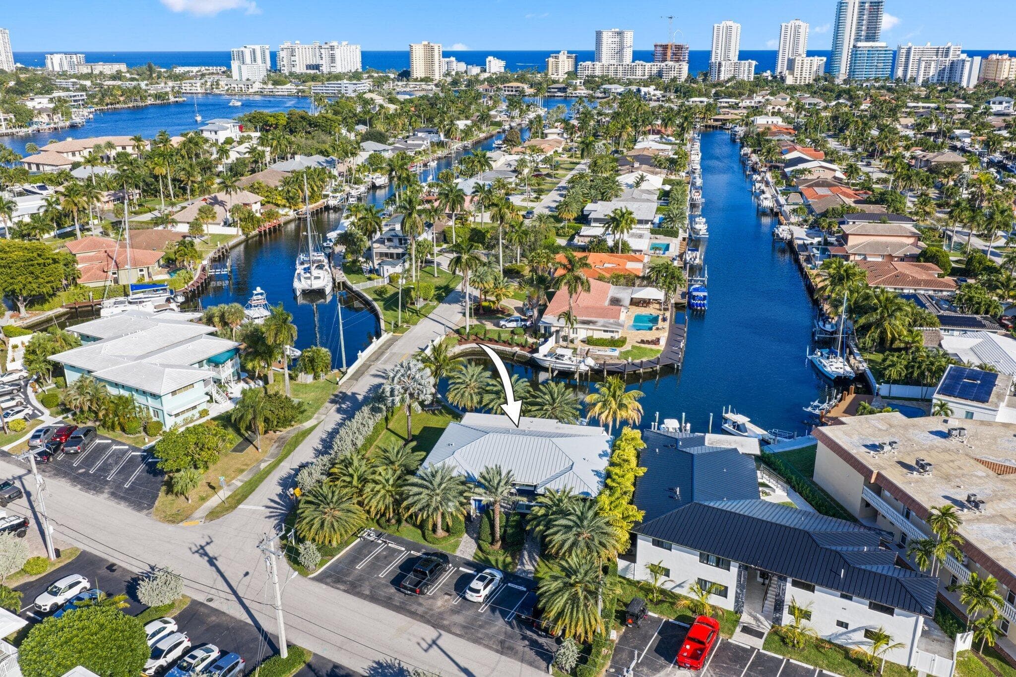 830 SE 22nd Avenue, Pompano Beach, FL 33062 — photo 16 of 68