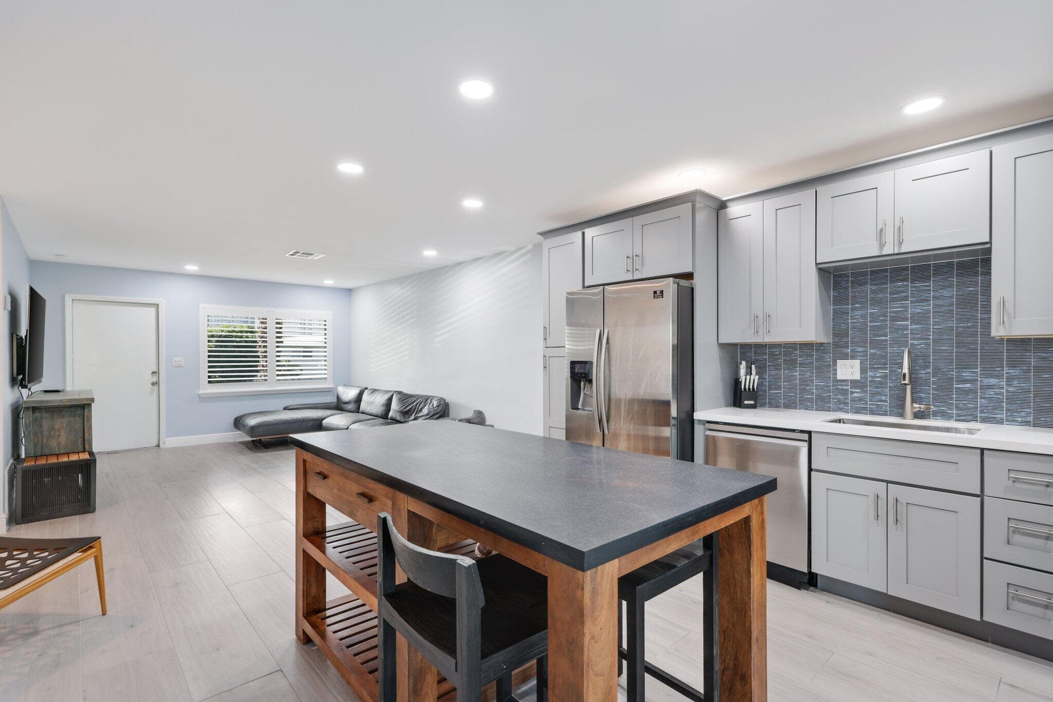 830 SE 22nd Avenue, Pompano Beach, FL 33062 — photo 44 of 68