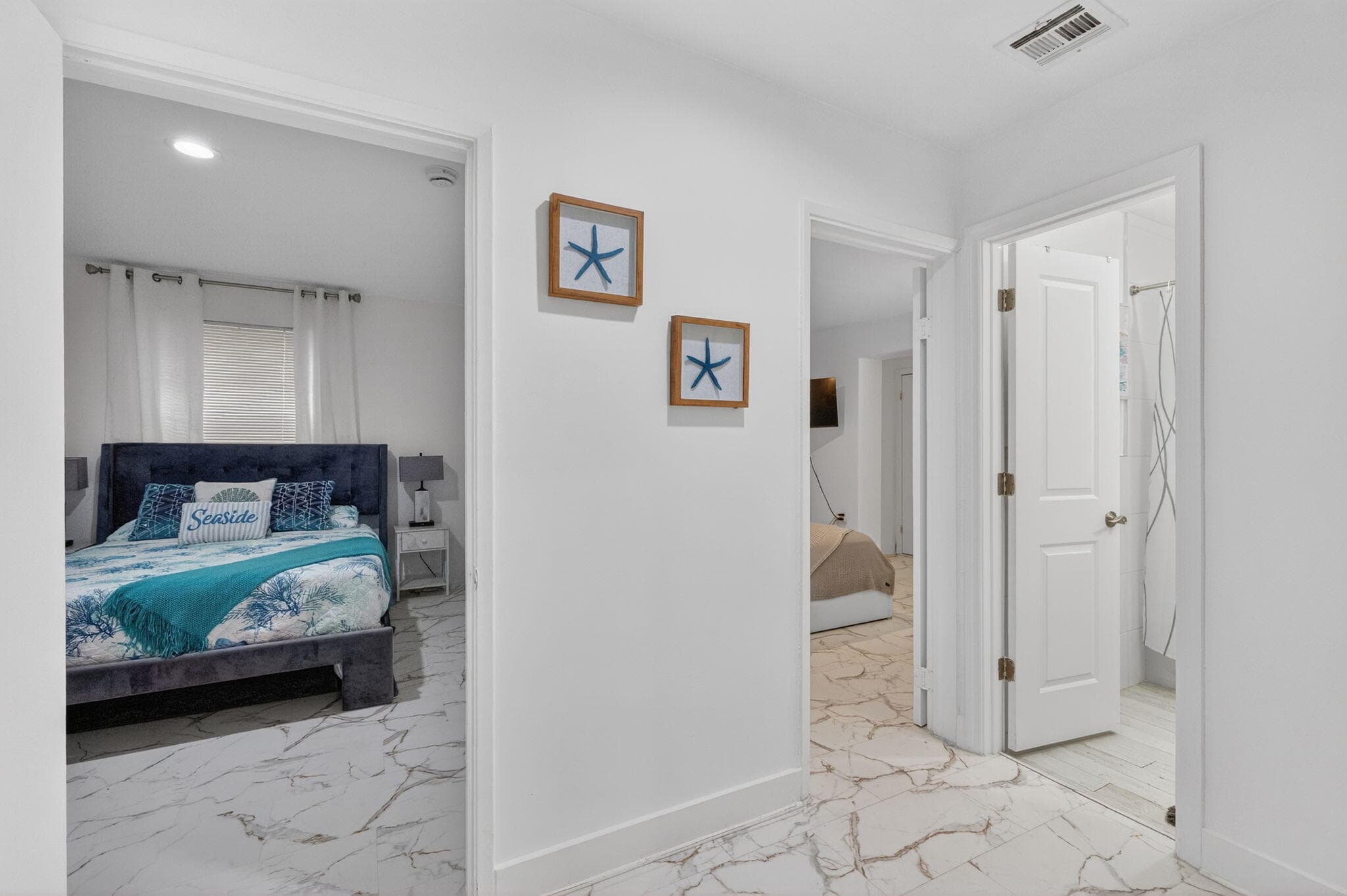 698 NE 36th Street, Oakland Park, FL 33334 — photo 10 of 29