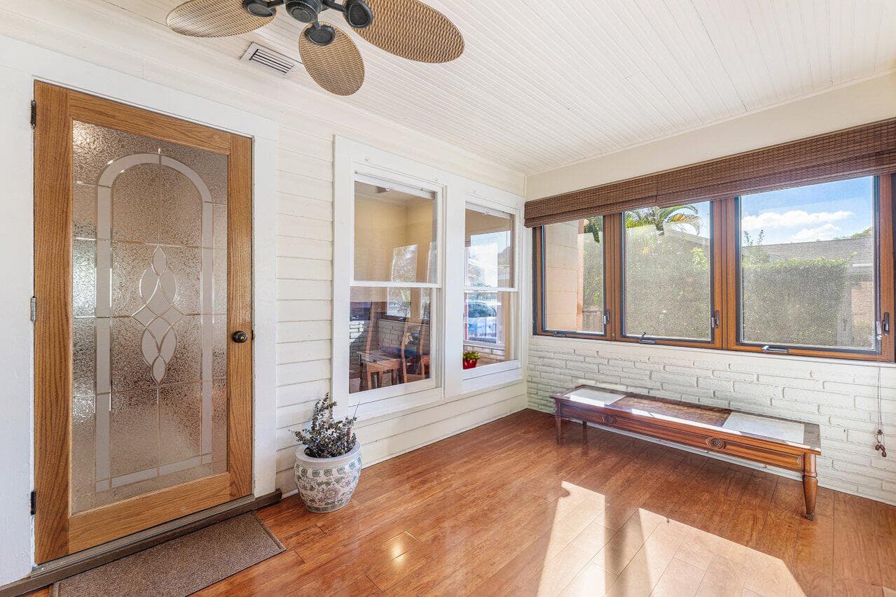 219 S Swinton Avenue, Delray Beach, FL 33444 — photo 8 of 43