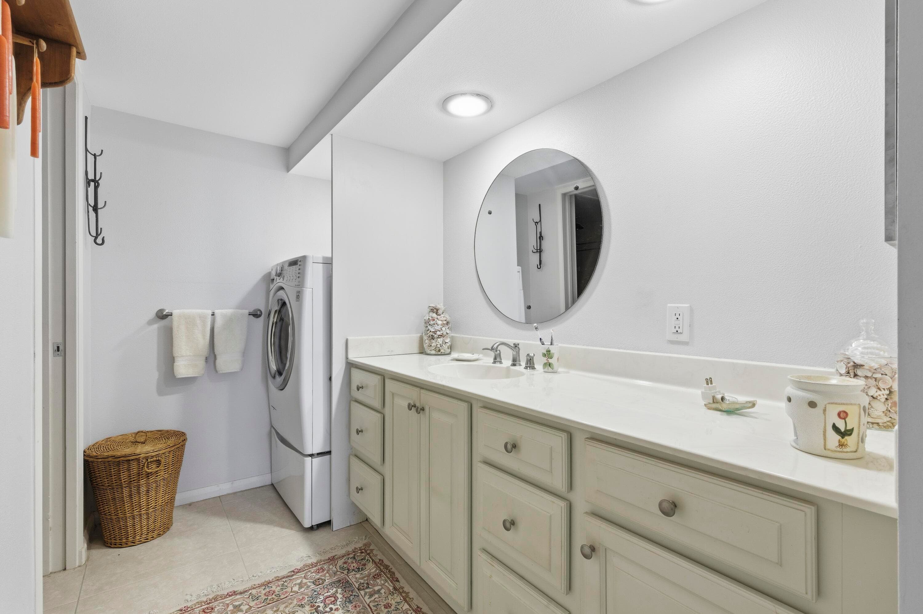 126 Lakeshore Drive 526, North Palm Beach, FL 33408 — photo 18 of 32