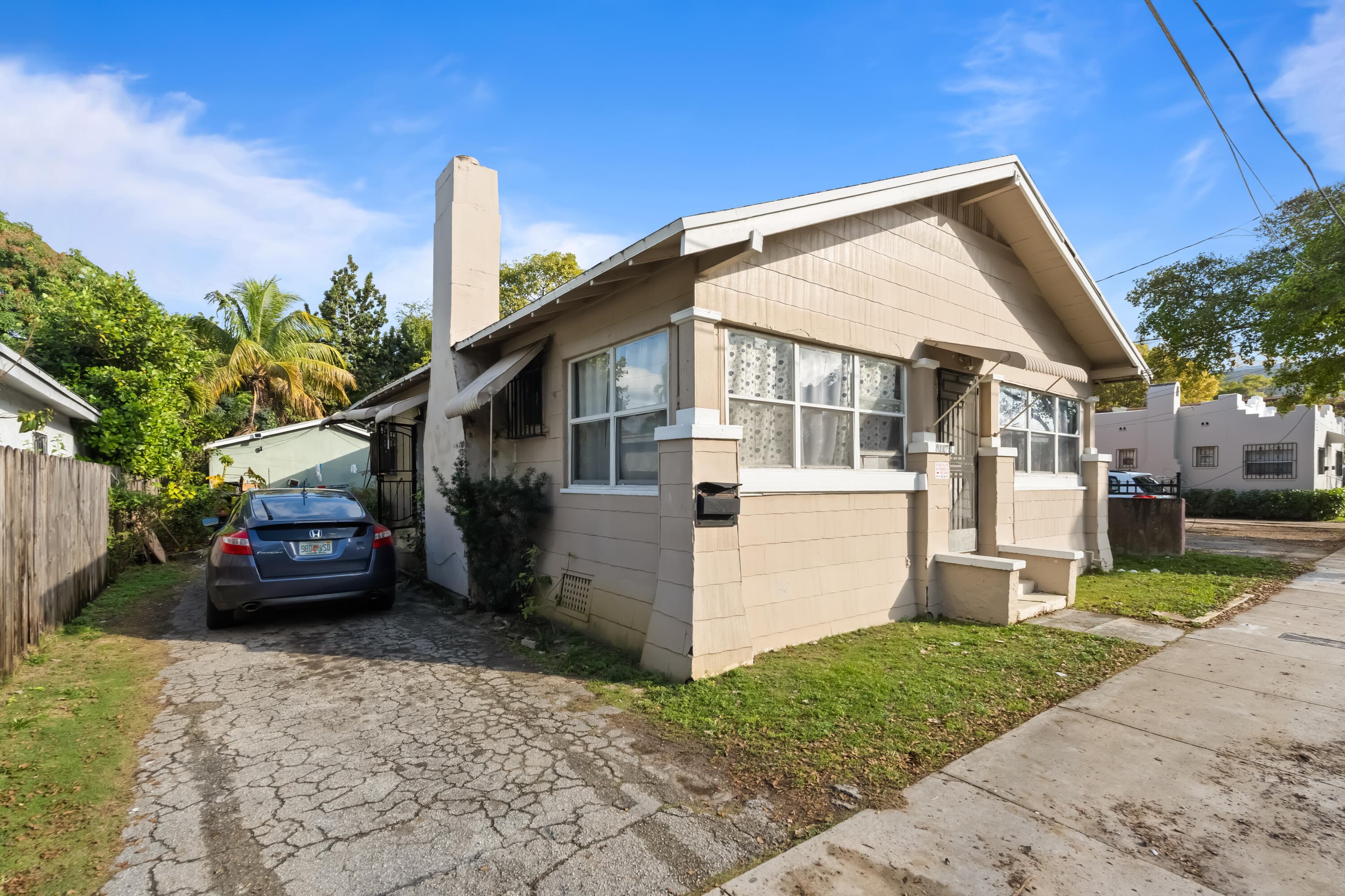 8111 NE 1st Avenue, Miami, FL 33138 — photo 11 of 32