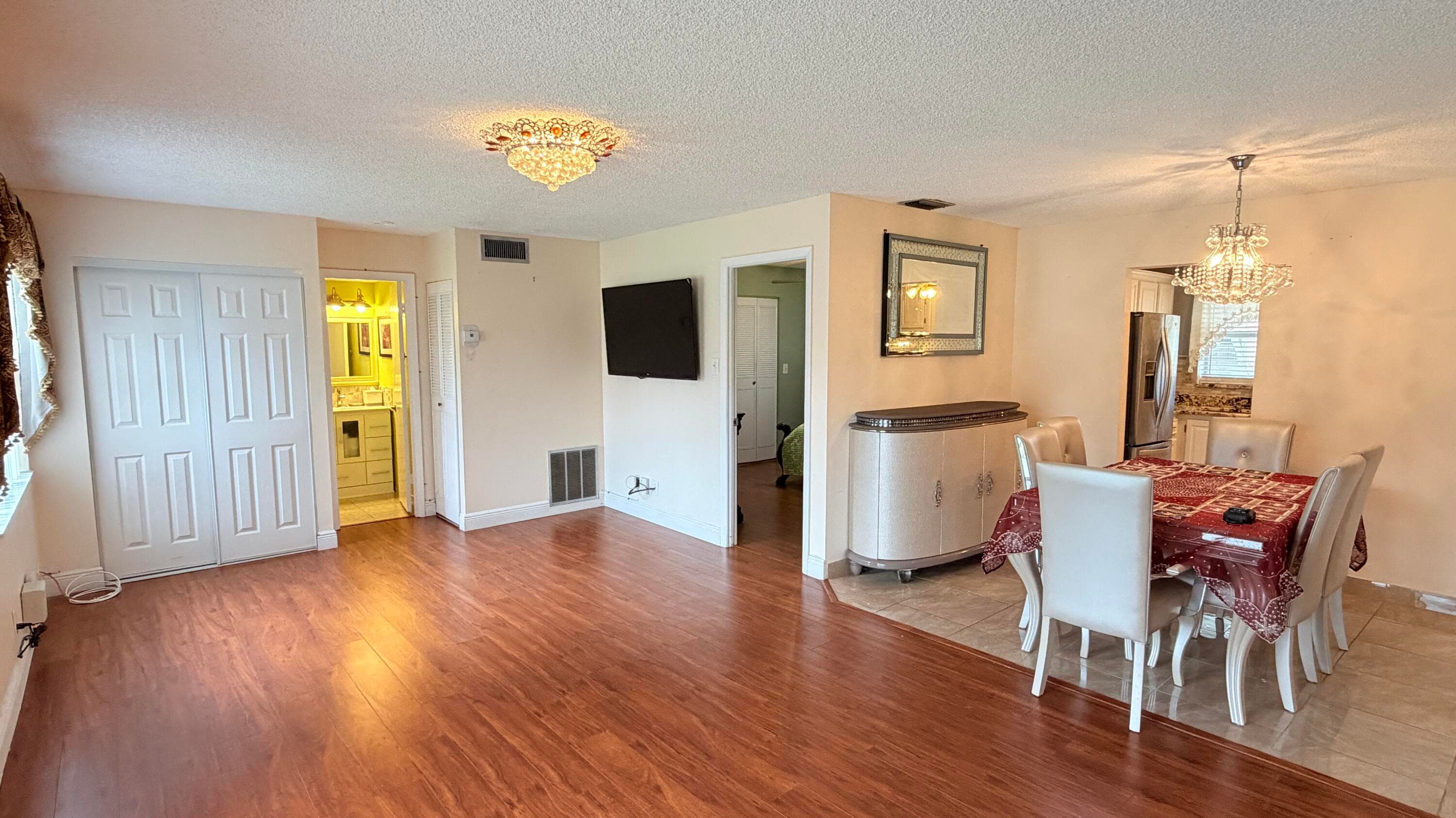 320 Lake Dora Drive 320, West Palm Beach, FL 33411 — photo 3 of 19