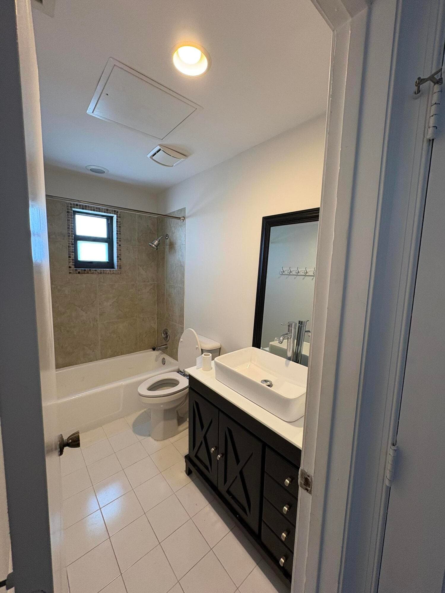 360 Wilma Circle 5, Riviera Beach, FL 33404 — photo 15 of 16