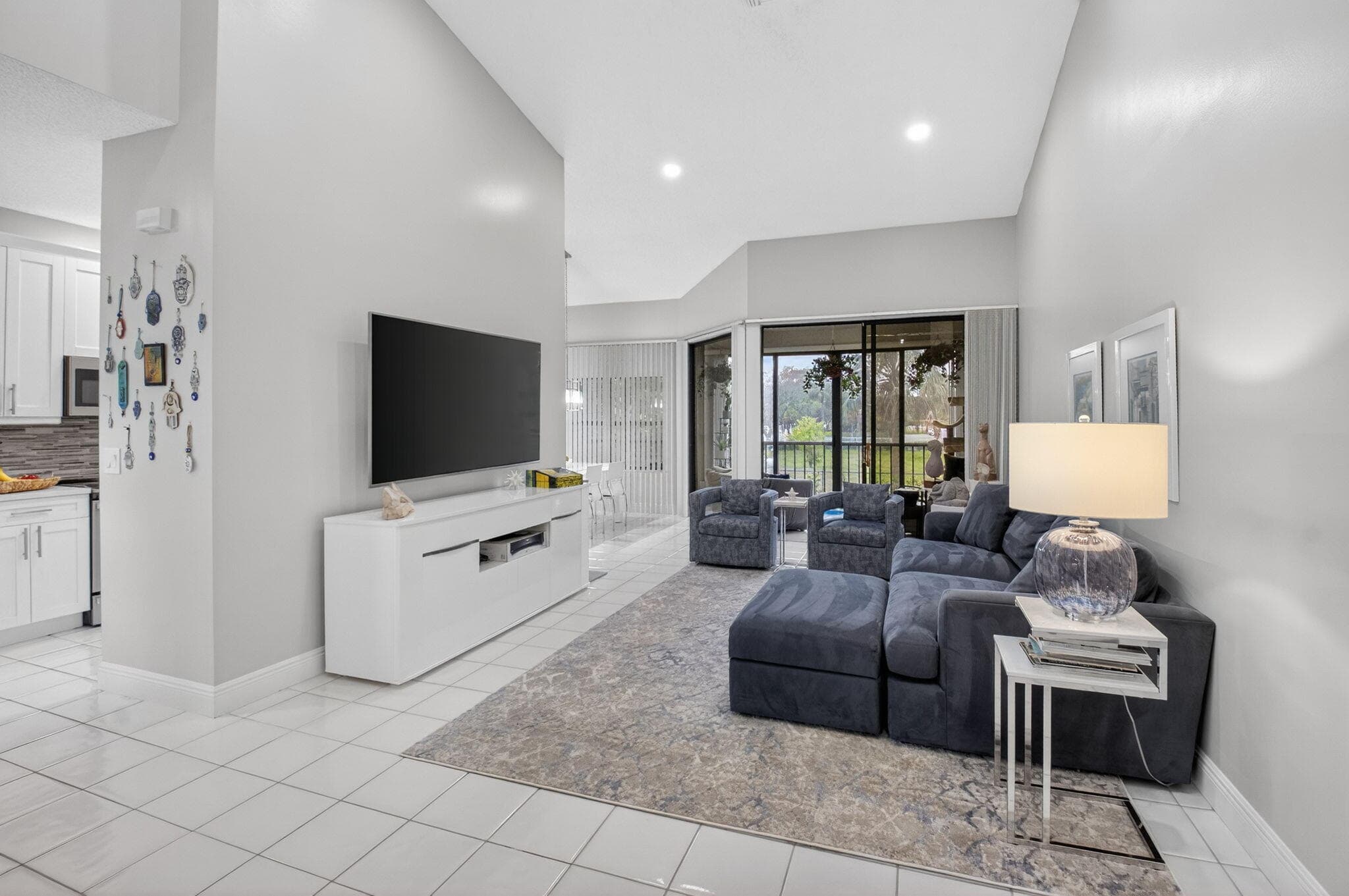 5374 Venetia Court E, Boynton Beach, FL 33437 — photo 4 of 56