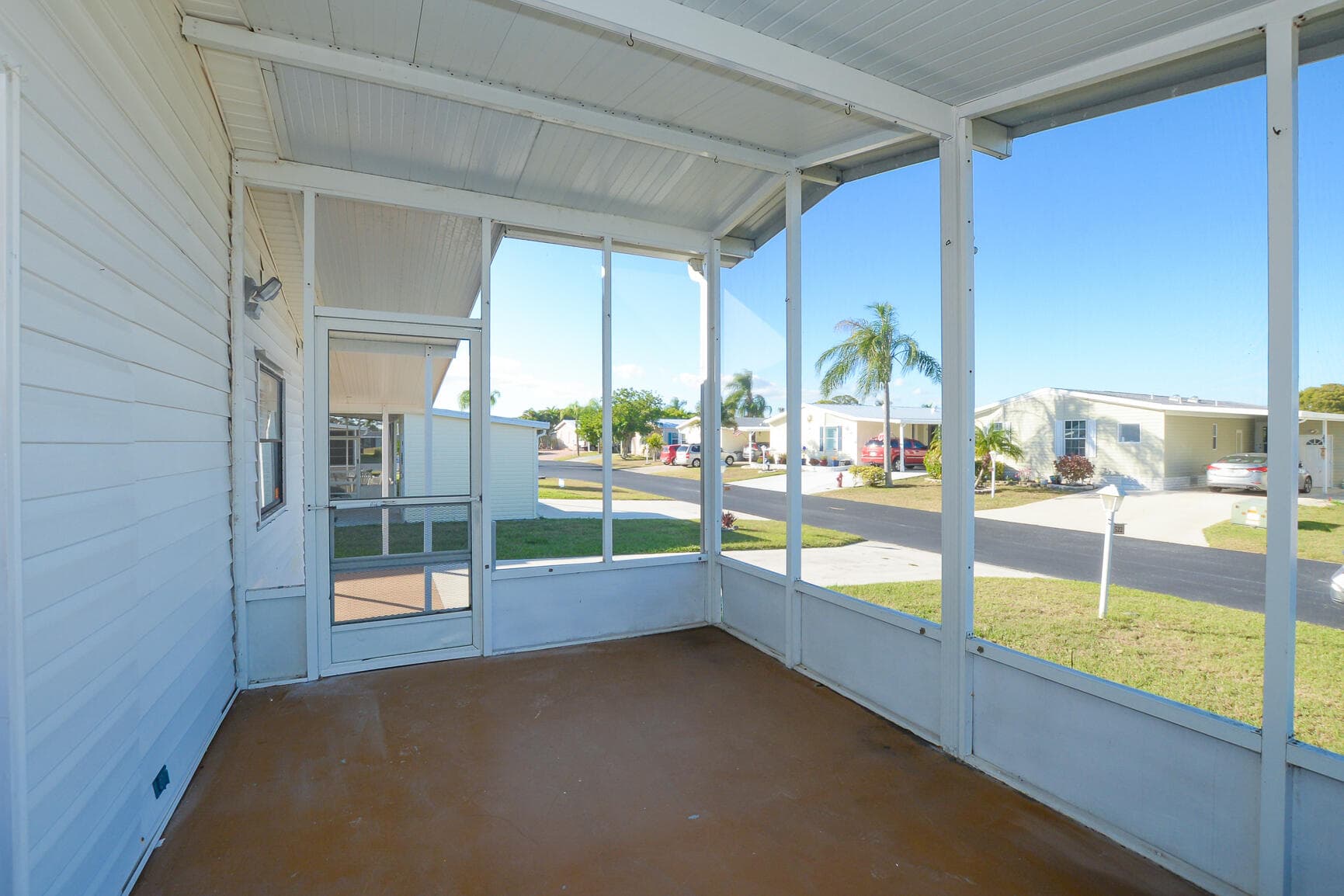 522 Hemingway Terrace, Fort Pierce, FL 34982 — photo 6 of 53