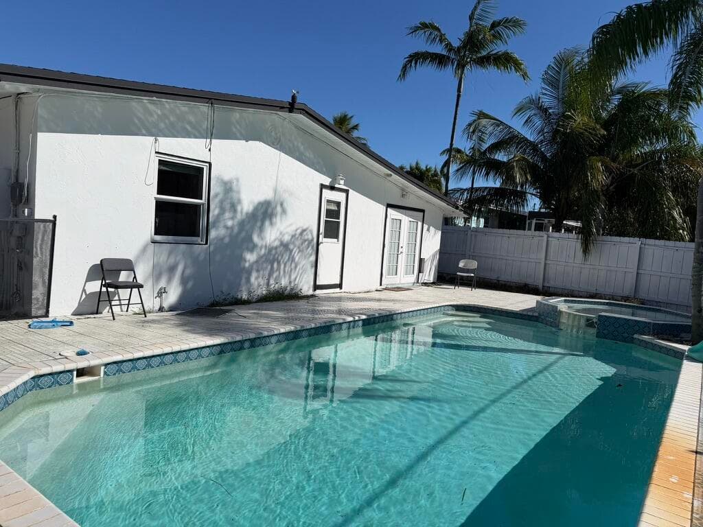 1014 W Drew Street, Lantana, FL 33462 — photo 18 of 35