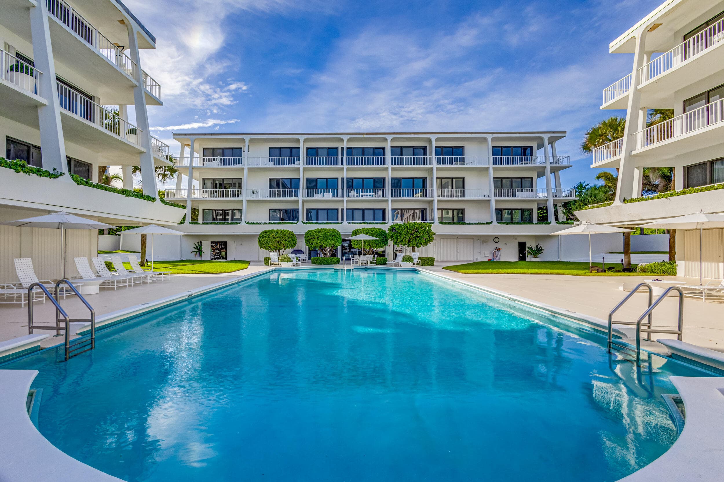 2275 S Ocean Boulevard 305n N11, Palm Beach, FL 33480 — photo 36 of 42