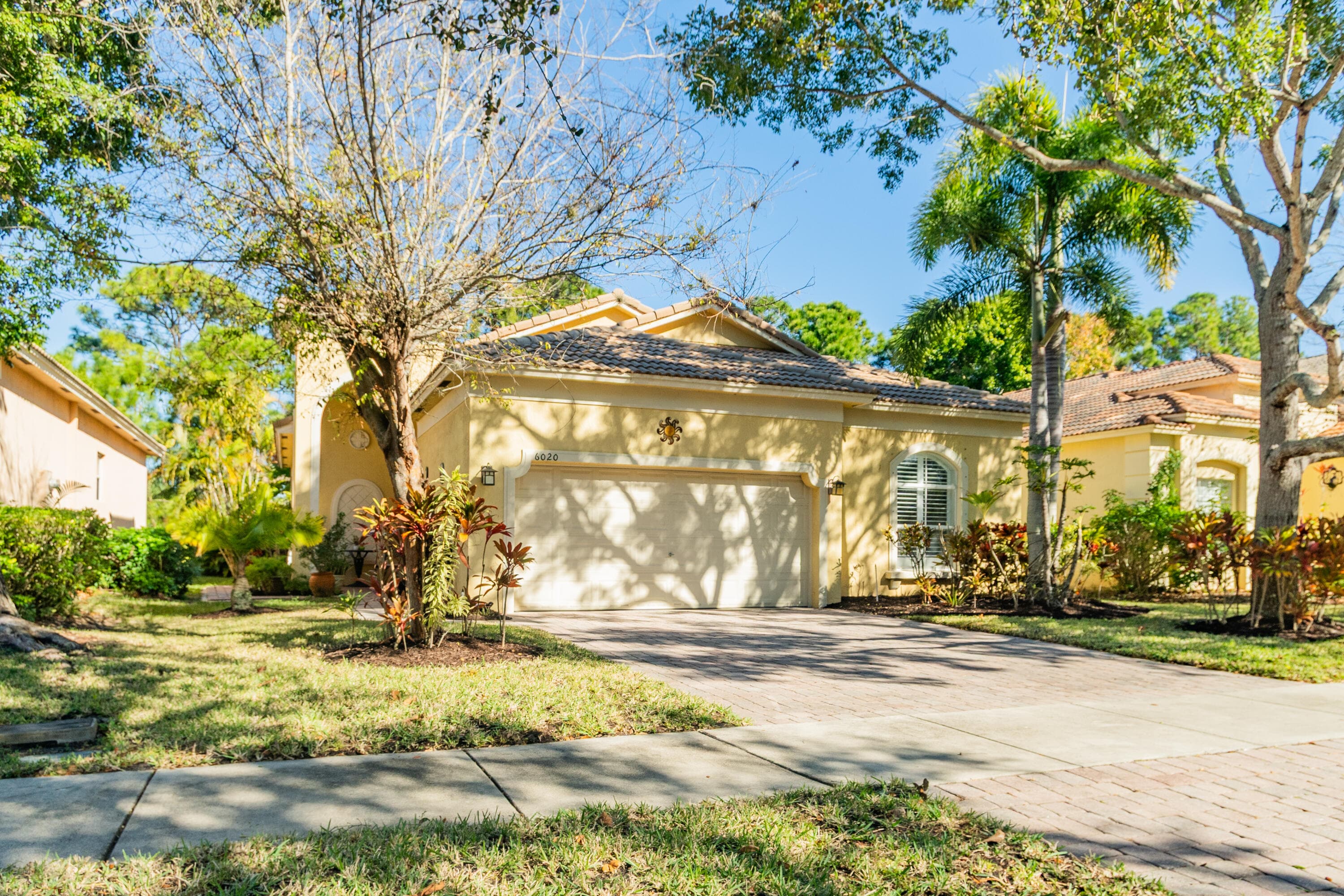 6020 Spring Lake Terrace, Fort Pierce, FL 34951 — photo 4 of 42