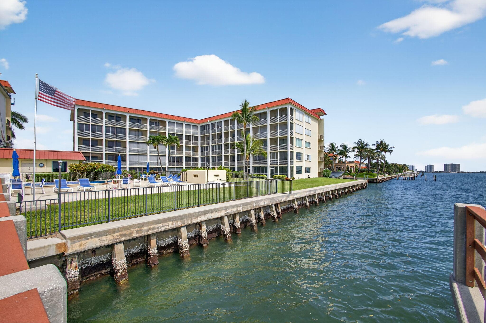 105 Paradise Harbour Boulevard 506, North Palm Beach, FL 33408 — photo 2 of 40