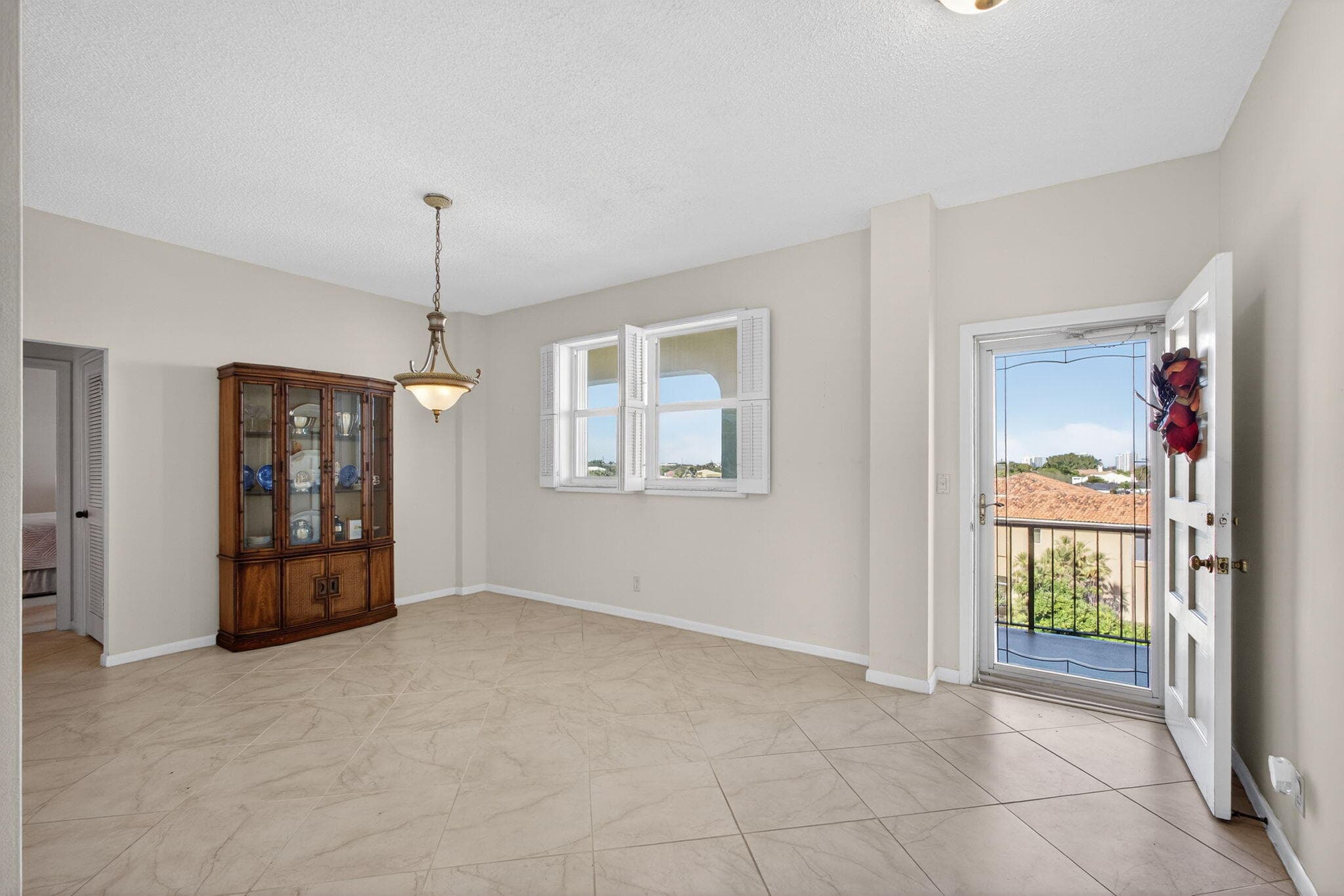 105 Paradise Harbour Boulevard 506, North Palm Beach, FL 33408 — photo 4 of 40