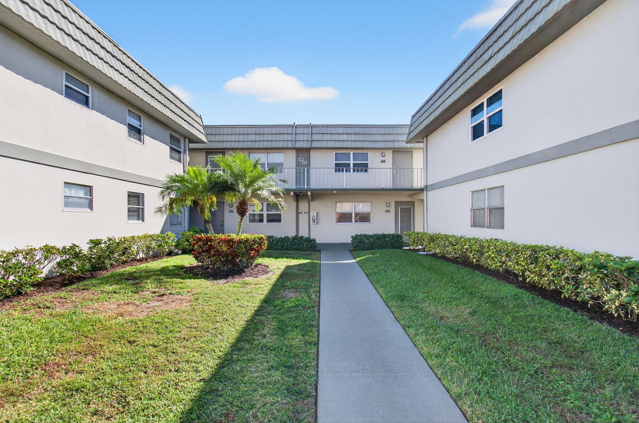 393 Flanders I, Delray Beach, FL 33484 — photo 1 of 50