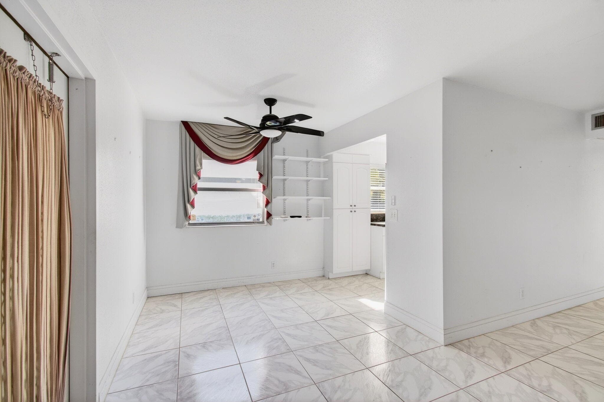 393 Flanders I, Delray Beach, FL 33484 — photo 8 of 50