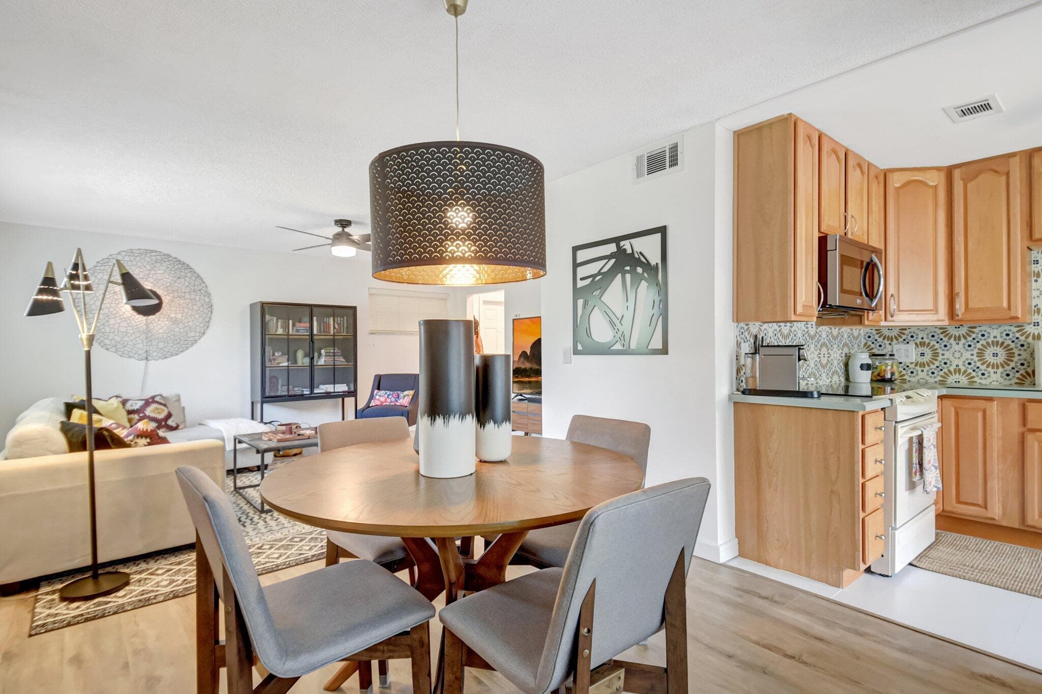 23 Colonial Club Drive 204, Boynton Beach, FL 33435 — photo 4 of 62