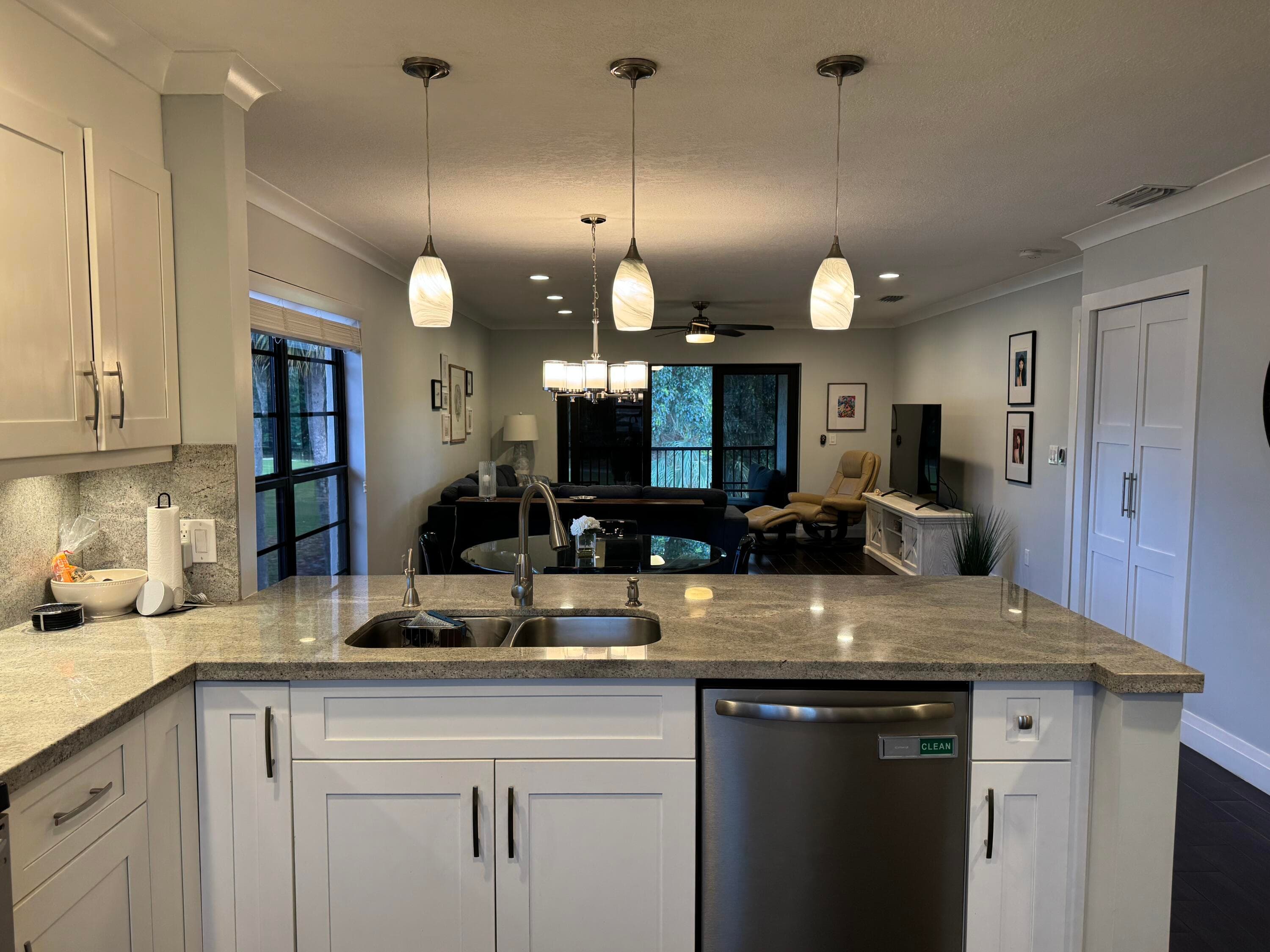 21876 Cypress Circle Circle B, Boca Raton, FL 33433 — photo 1 of 46