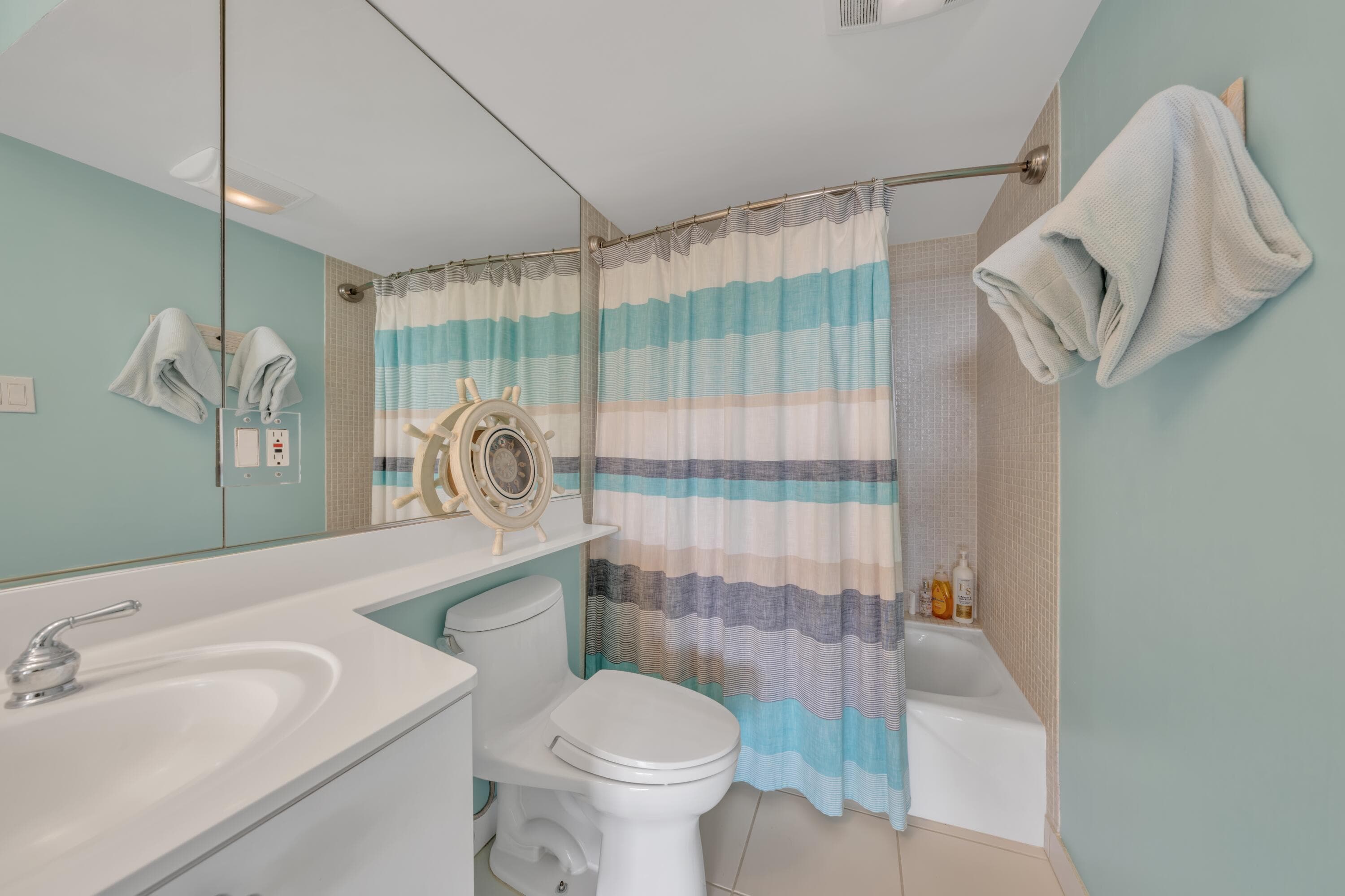 5380 N Ocean Drive 4a, Singer Island, FL 33404 — photo 33 of 75