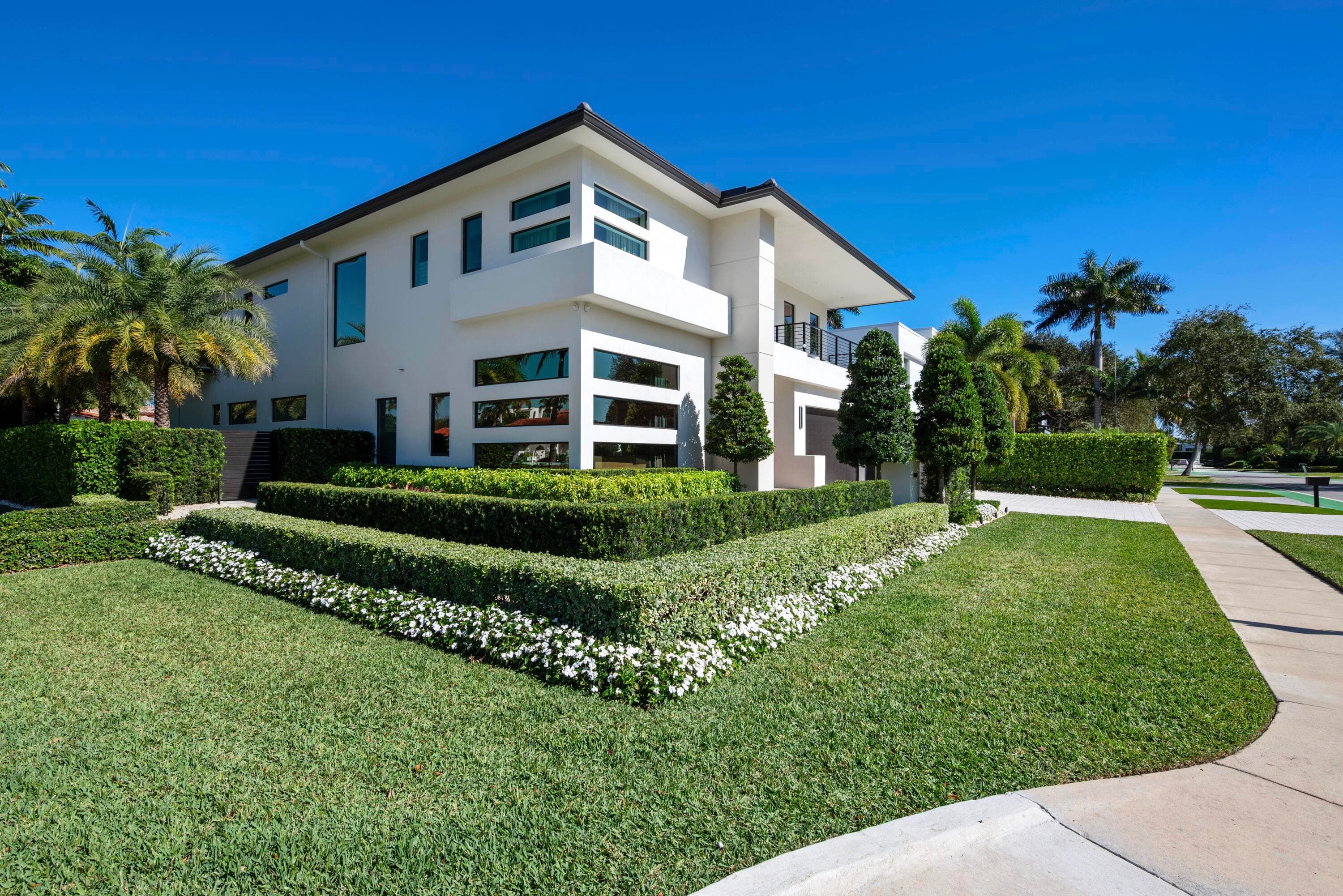 401 NE 2nd Street, Boca Raton, FL 33432 — photo 3 of 95
