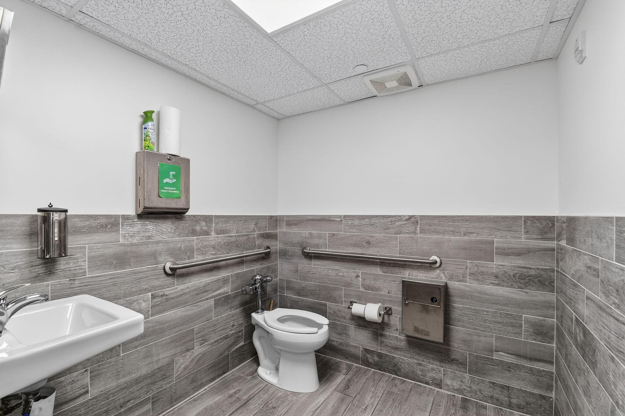 510 E Ocean Avenue 102, Boynton Beach, FL 33435 — photo 22 of 31