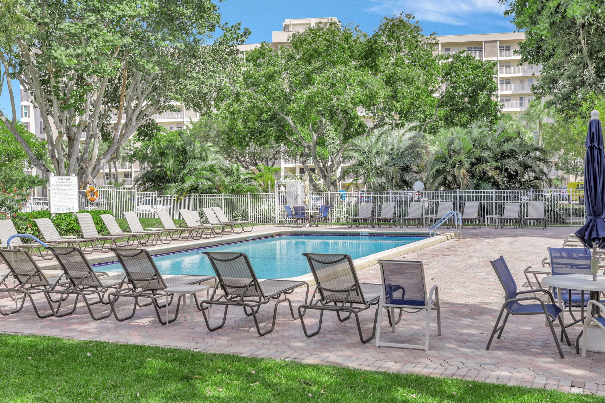 3960 Oaks Clubhouse Drive 512, Pompano Beach, FL 33069 — photo 43 of 53