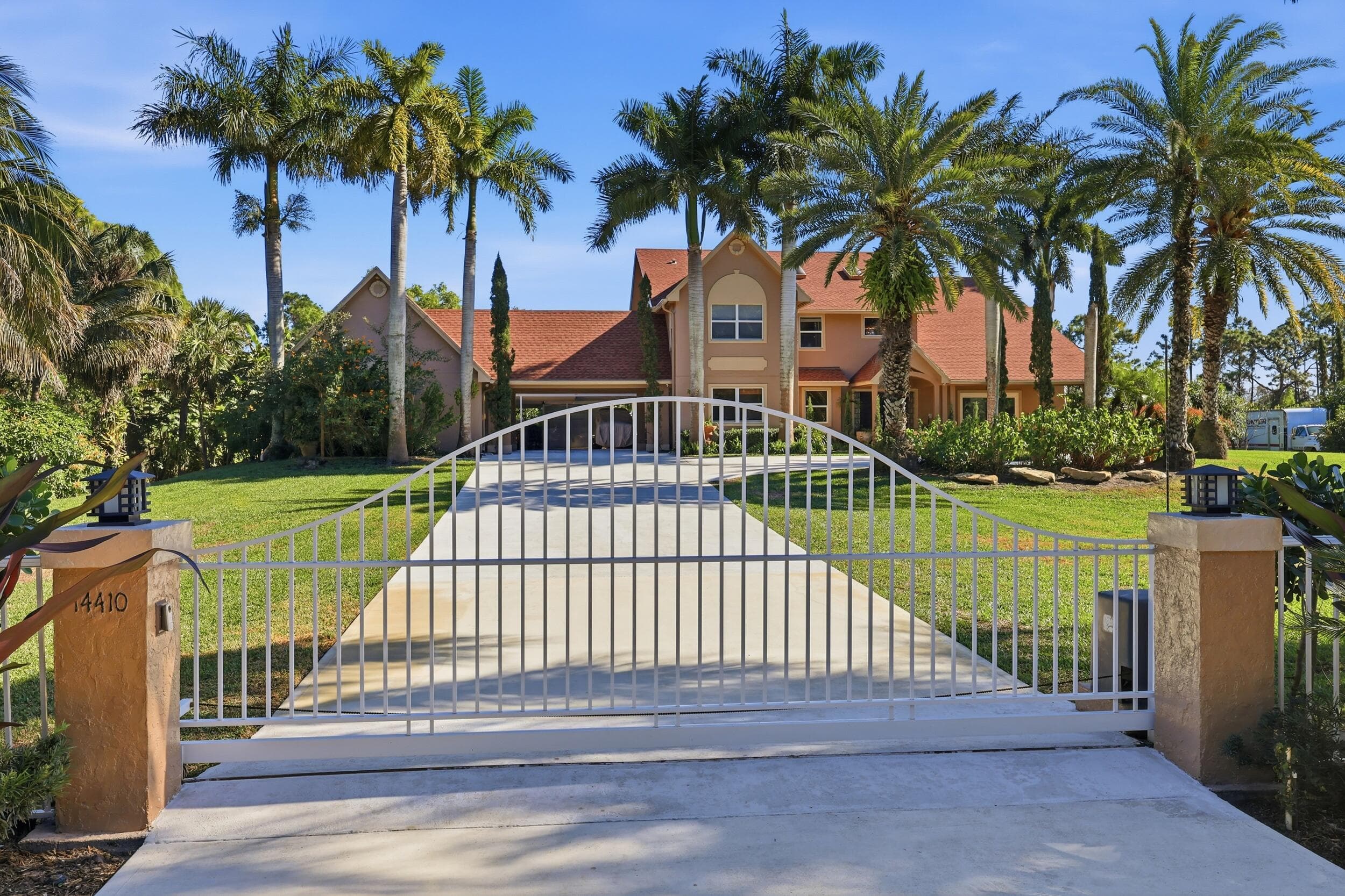 14410 64th Way N, Palm Beach Gardens, FL 33418 — photo 5 of 51