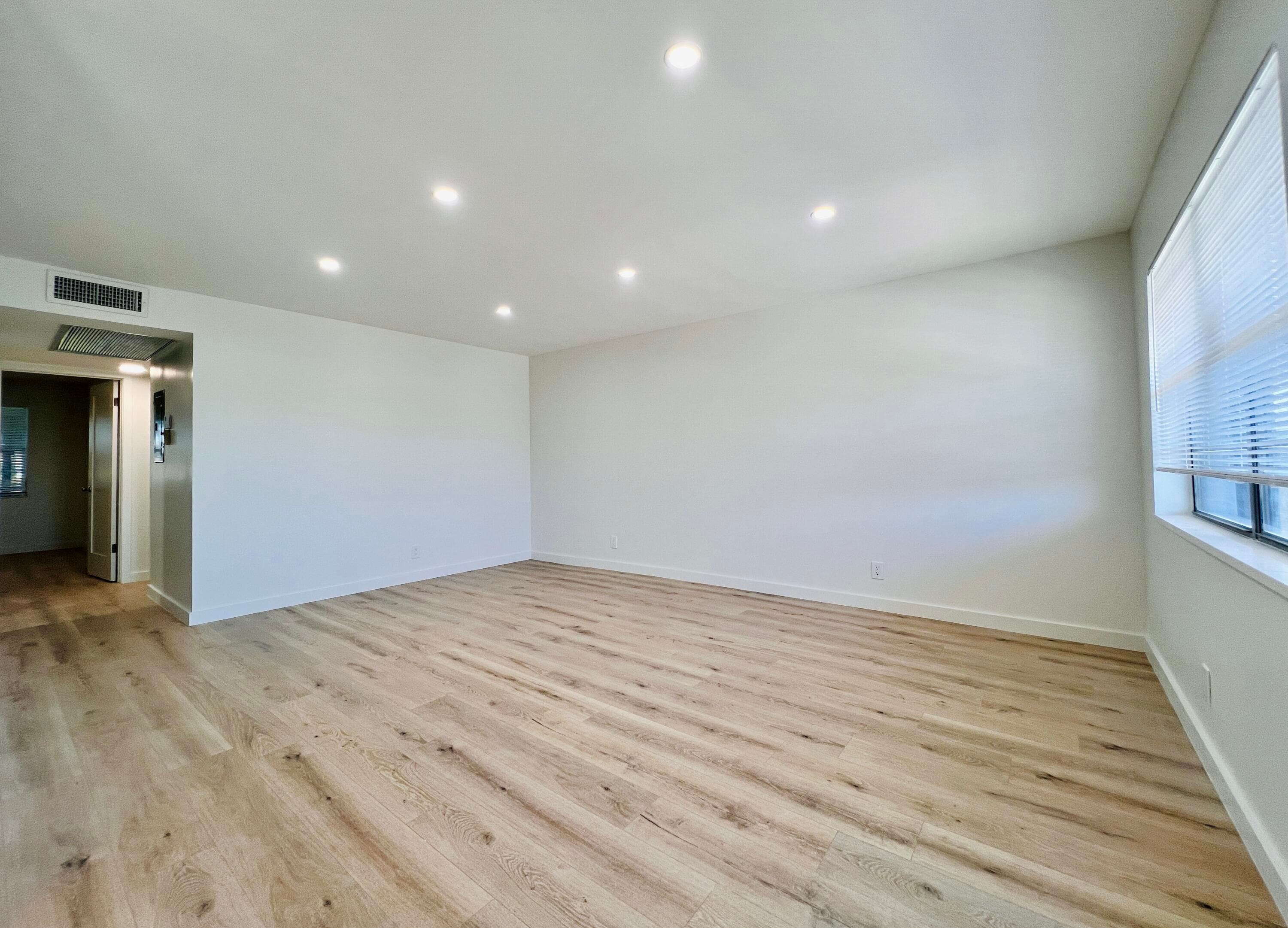 130 Chatham F, West Palm Beach, FL 33417 — photo 5 of 18