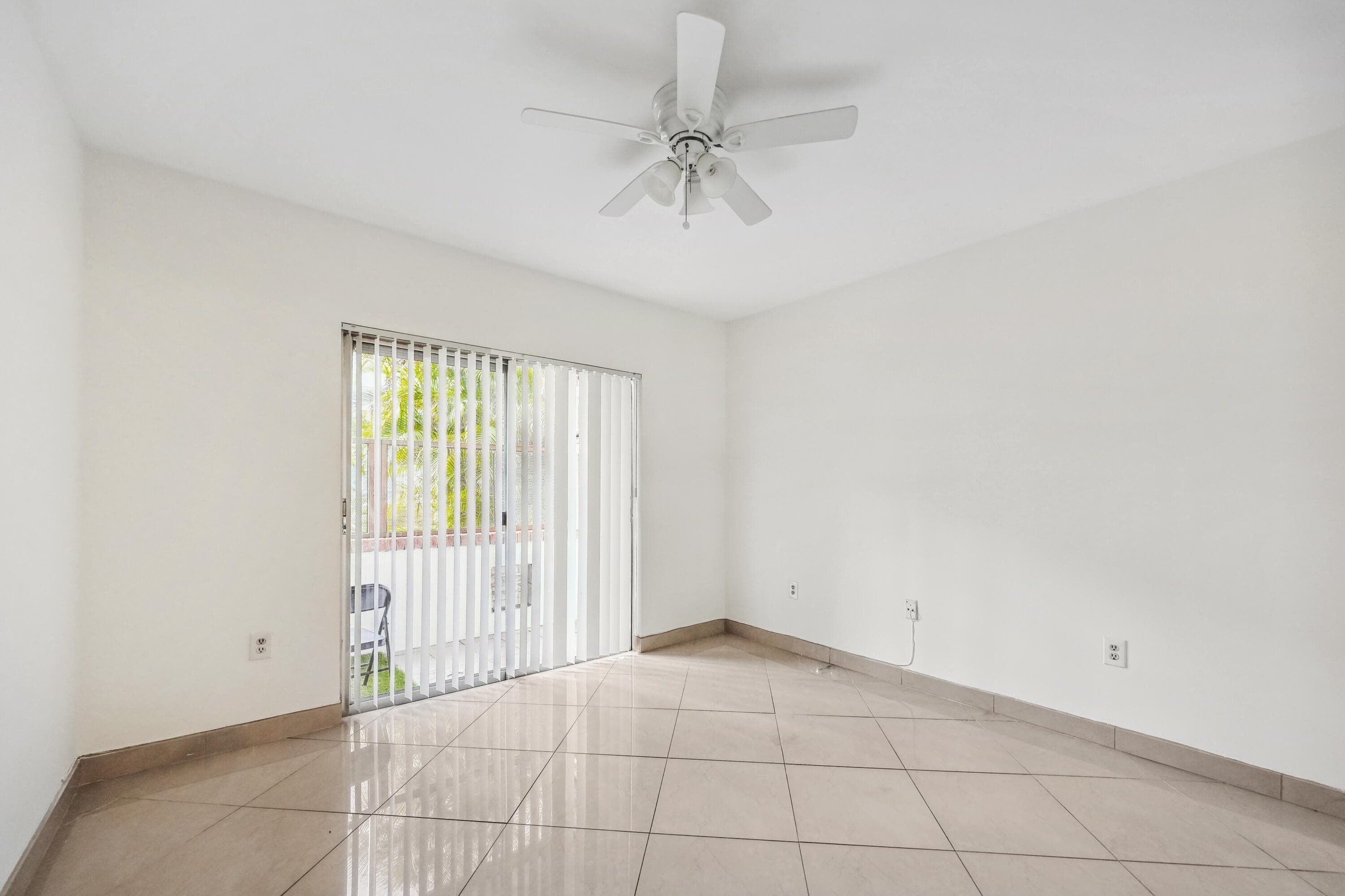 2878 Donnelly Drive 106, Lake Worth, FL 33462 — photo 9 of 20