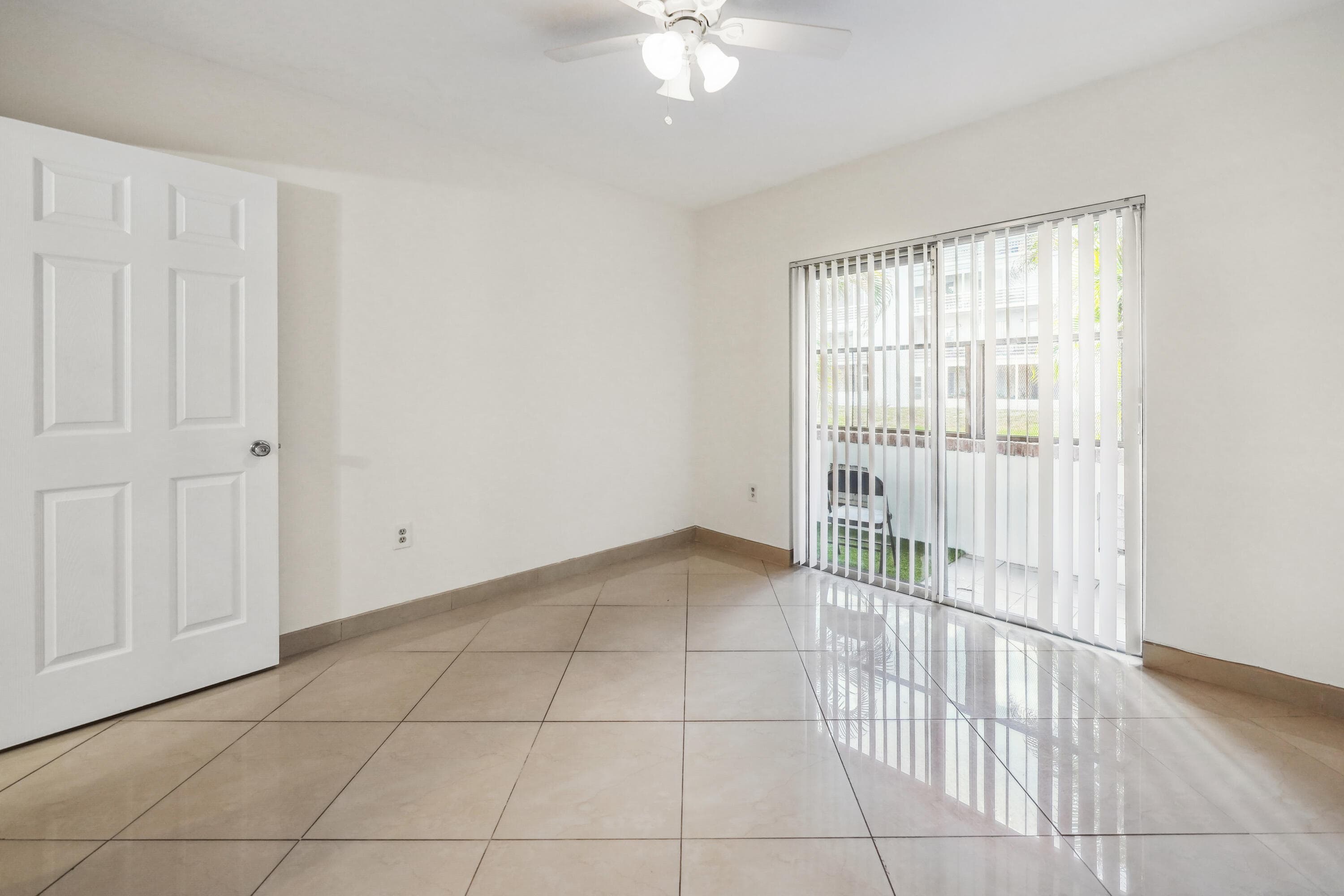 2878 Donnelly Drive 106, Lake Worth, FL 33462 — photo 10 of 20