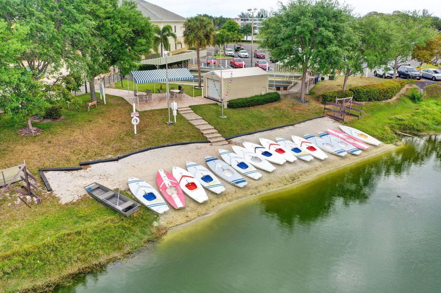 2 Golfs Edge D, West Palm Beach, FL 33417 — photo 27 of 31
