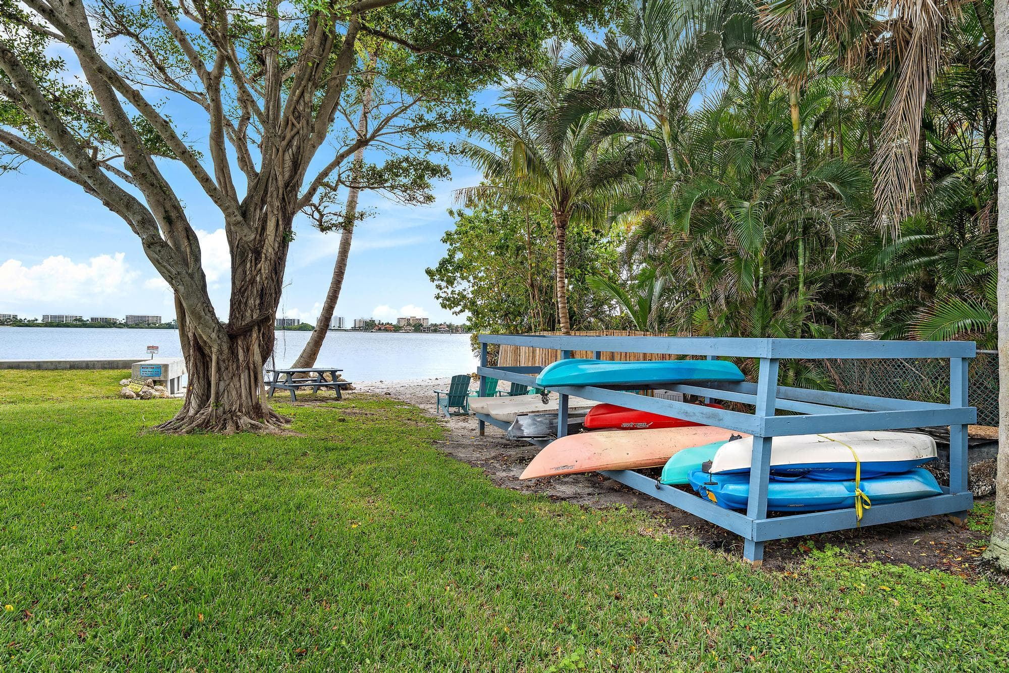 1516 S Lakeside Drive 207, Lake Worth Beach, FL 33460 — photo 13 of 25