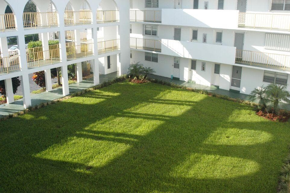 5401 NW 2nd Avenue 219, Boca Raton, FL 33487 — photo 13 of 15