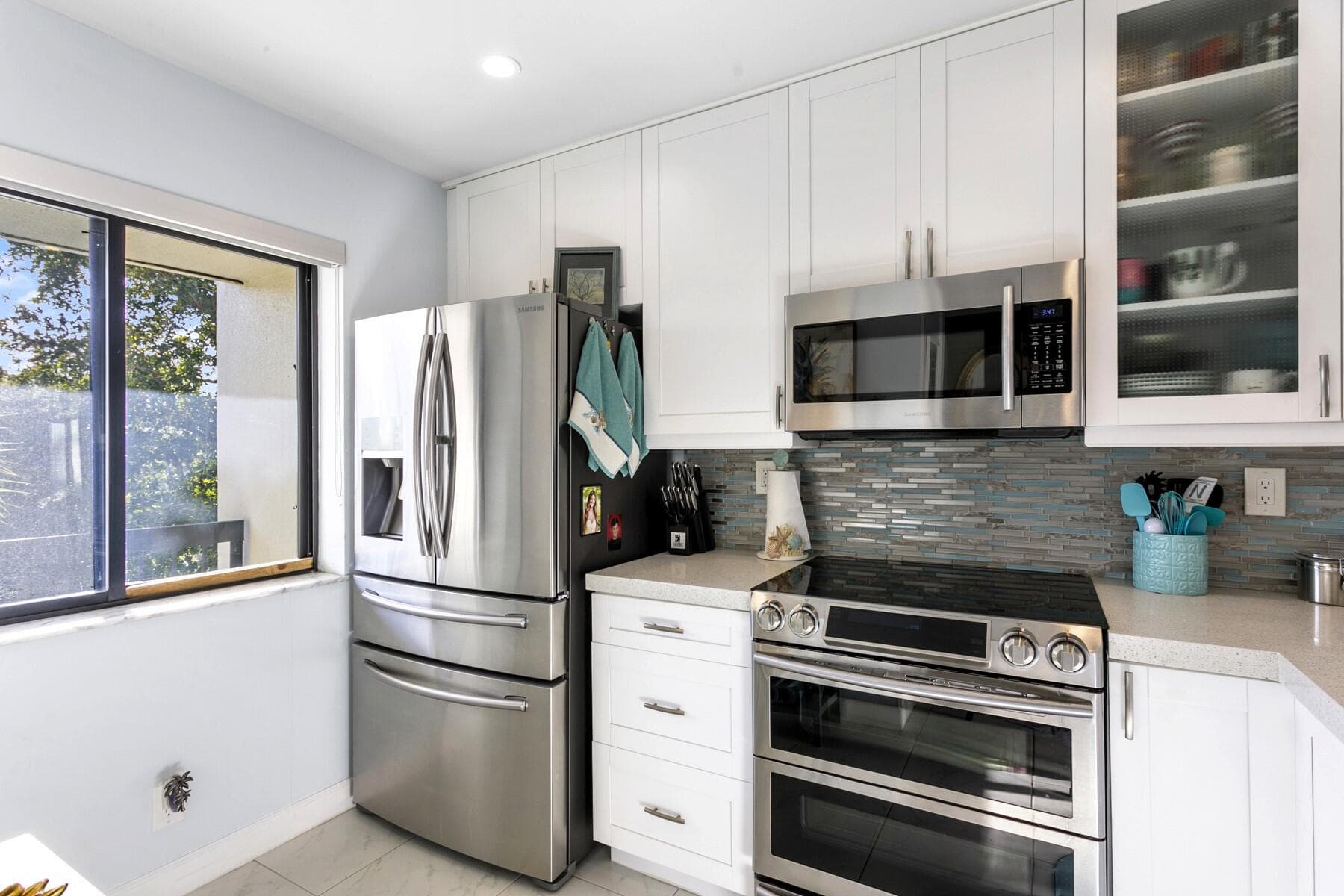 2550 Presidential Way 301, West Palm Beach, FL 33401 — photo 11 of 43