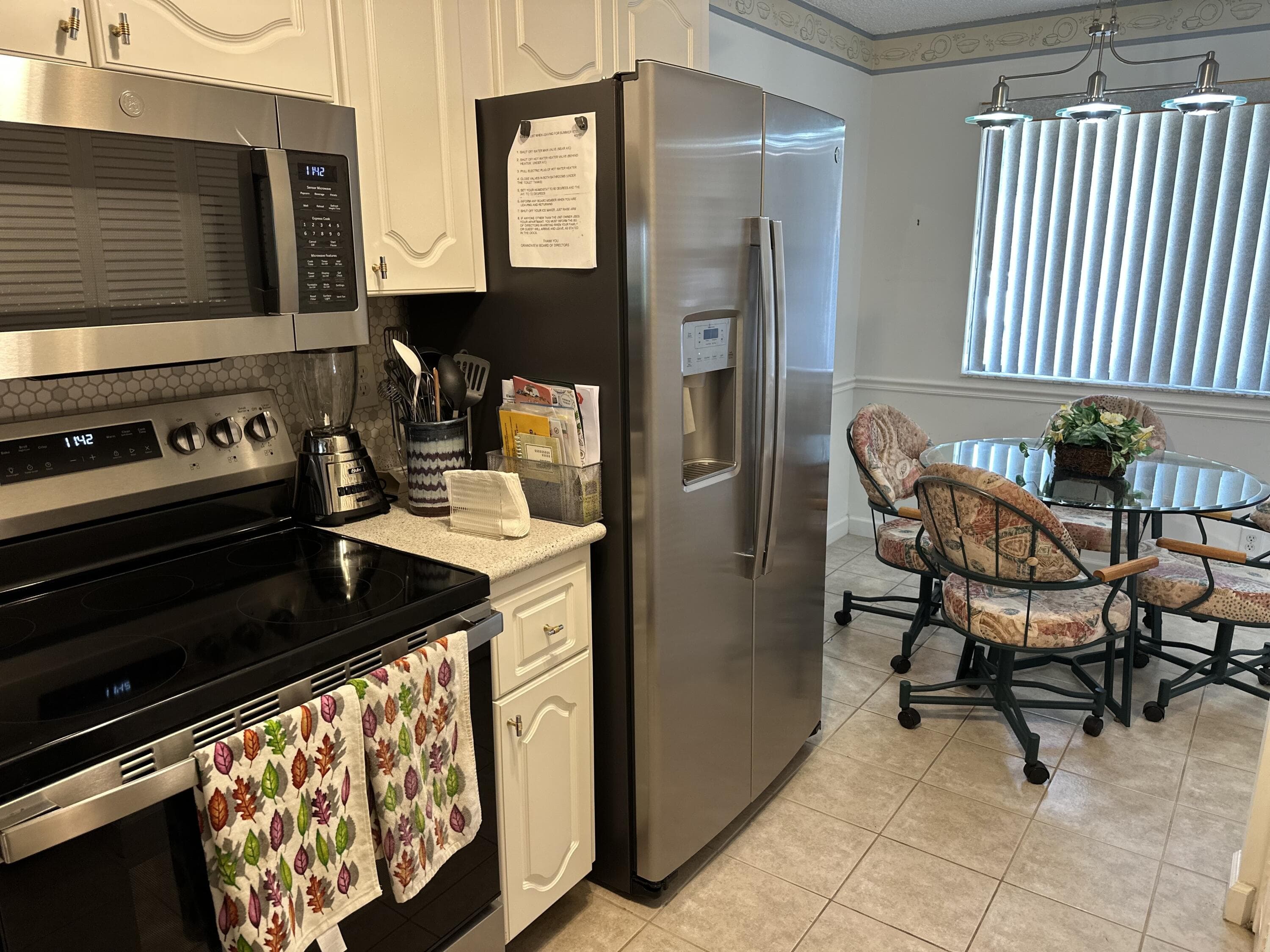3138 Via Poinciana 114, Lake Worth, FL 33467 — photo 2 of 14