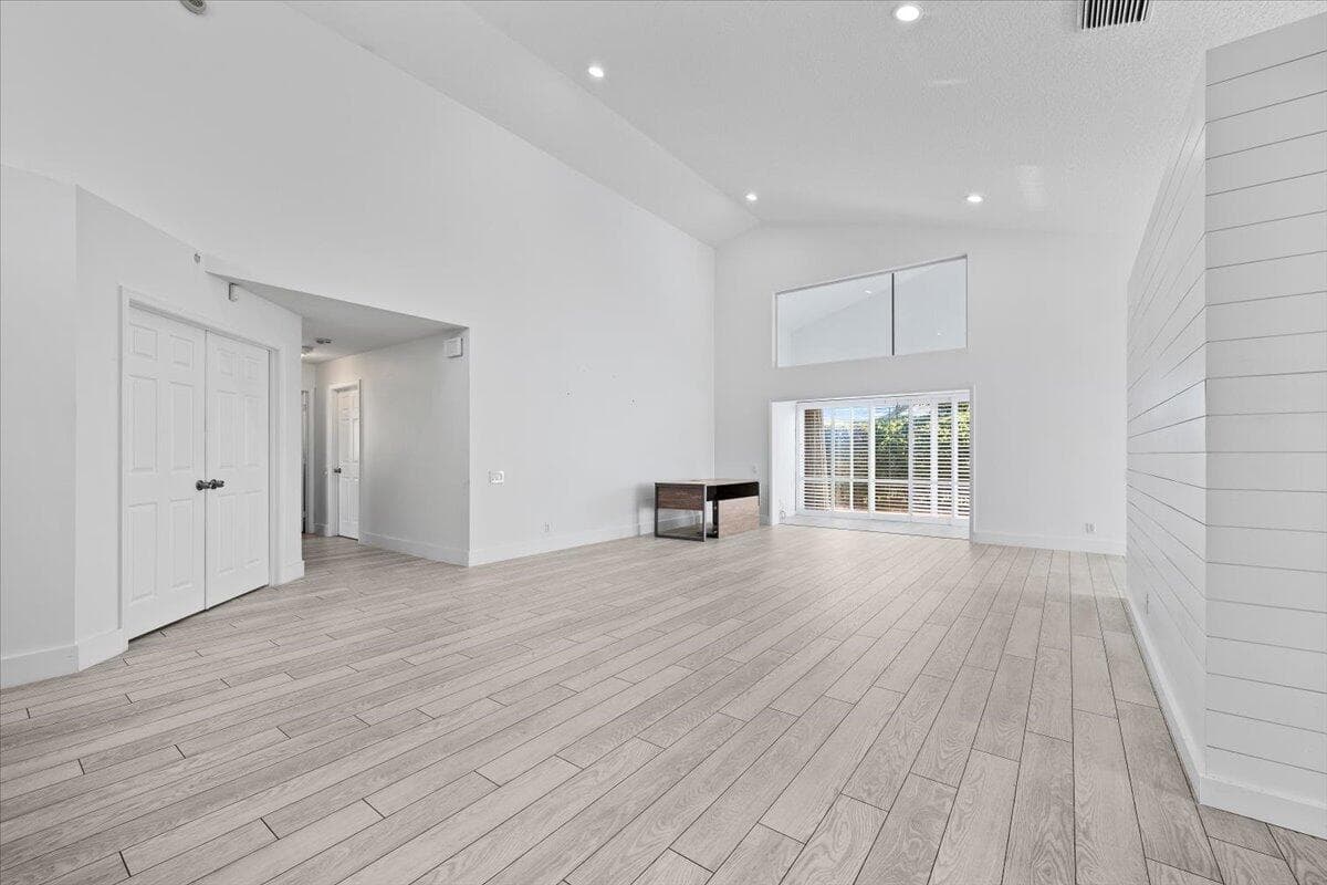 6070 Pitch Lane, Boynton Beach, FL 33437 — photo 4 of 44