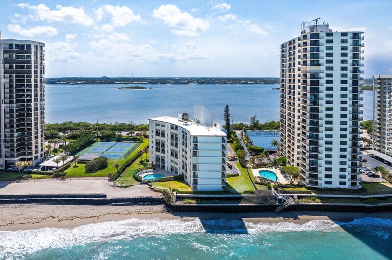 5400 N Ocean Drive 5c, Singer Island, FL 33404 — photo 2 of 31