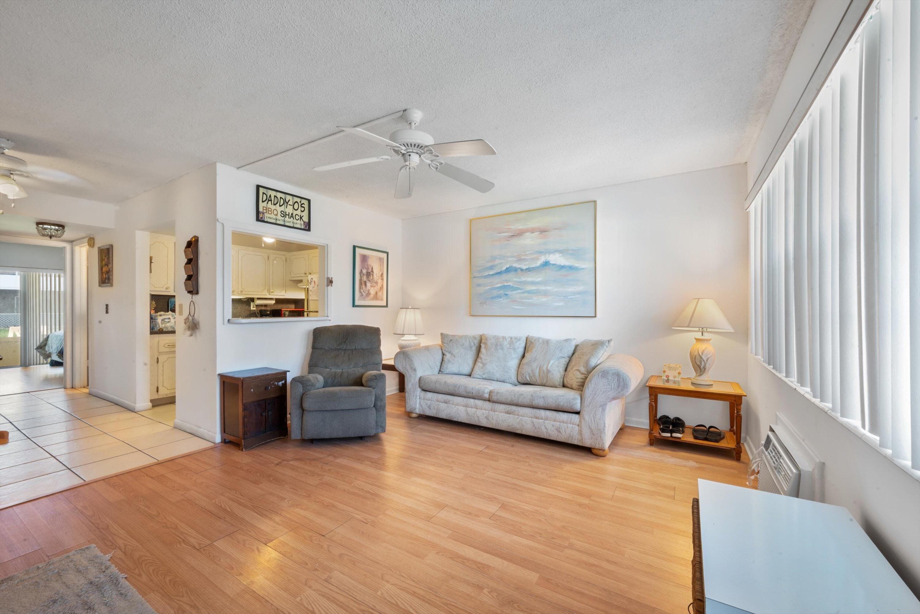 185 Andover H, West Palm Beach, FL 33417 — photo 3 of 7