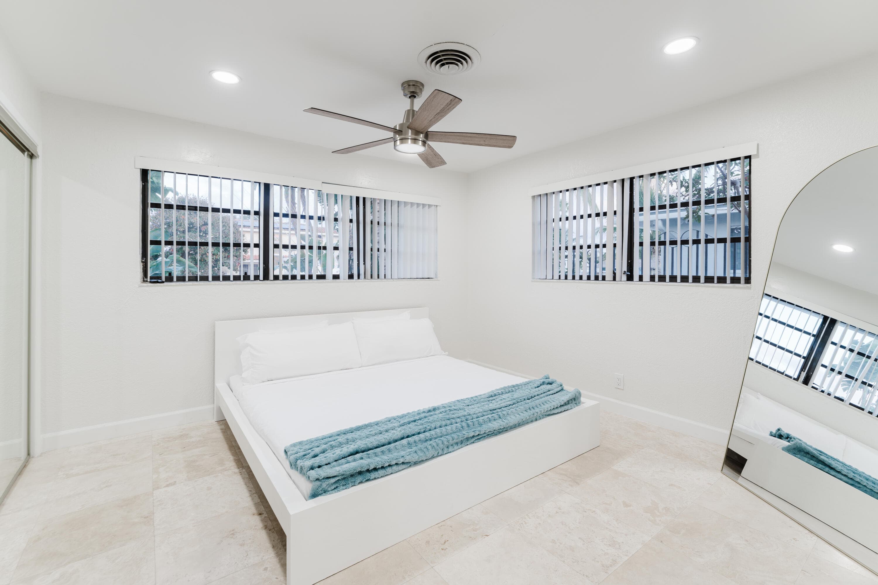 1016 NE 26th Avenue 1016, Pompano Beach, FL 33062 — photo 24 of 30