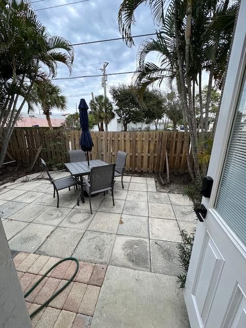 522 Eastwind Drive, North Palm Beach, FL 33408 — photo 10 of 11