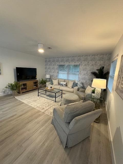 522 Eastwind Drive, North Palm Beach, FL 33408 — photo 3 of 11
