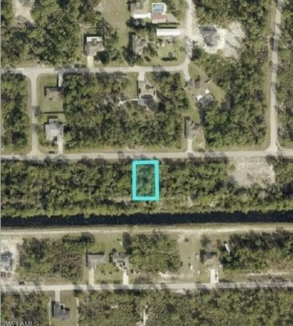 930 Kanuga Street E, Lehigh Acres, FL 33974 — photo 2 of 3